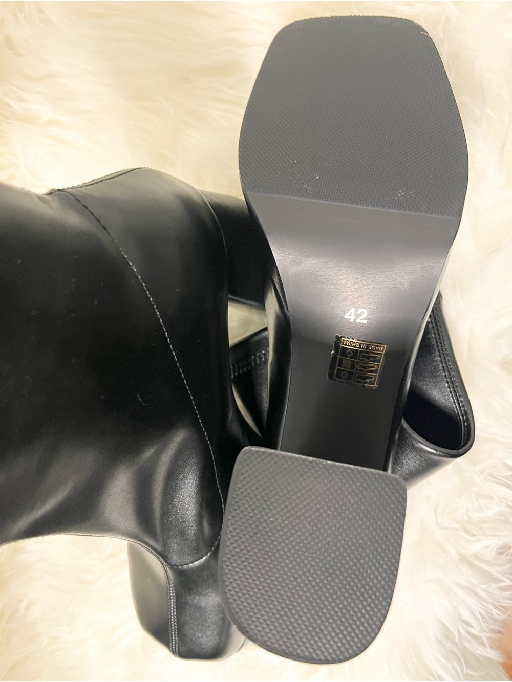 Women's Black Chunky Heel Sock Boots - Picture 6 of 6